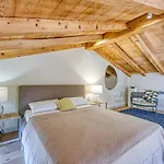 Batalini Villa *