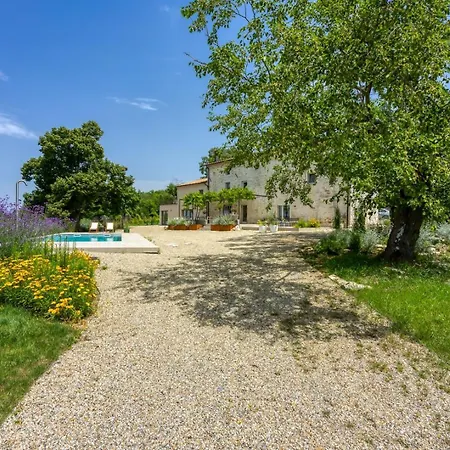 Batalini Villa *